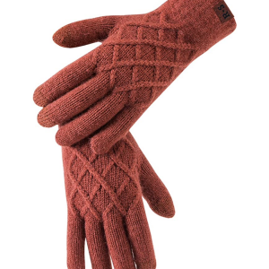 red knit gloves
